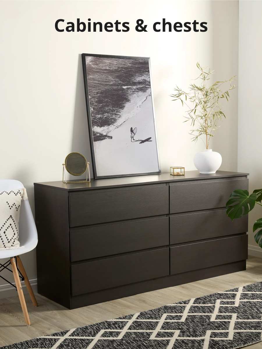Cabinets & chests