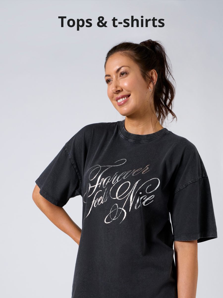 Tops & T-shirts