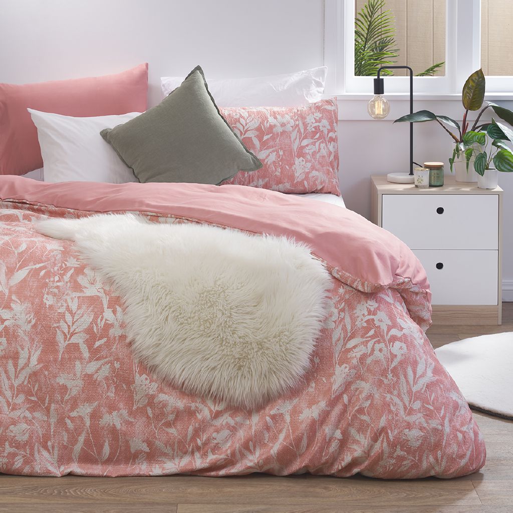 Living & Co Embossed Duvet Cover Set Salmon Pink Mid Pink Mid The