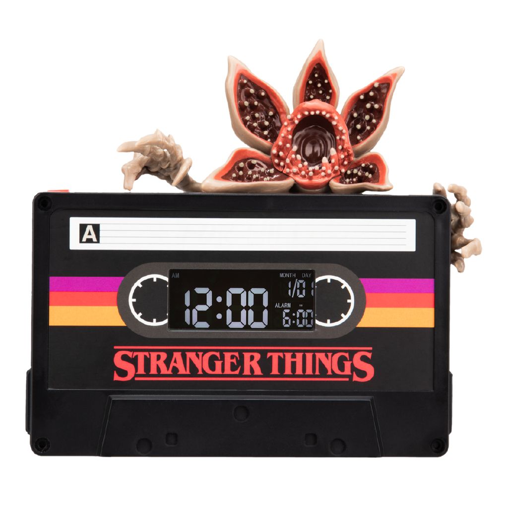 Paladone Stranger Things Merchandise Paladone Stranger Things Stickers - 4 Vellen Waterdichte Vinyl Stickers, Herpositioneerbaar, Voor Gadgets Officiële Stranger Things Merchandise